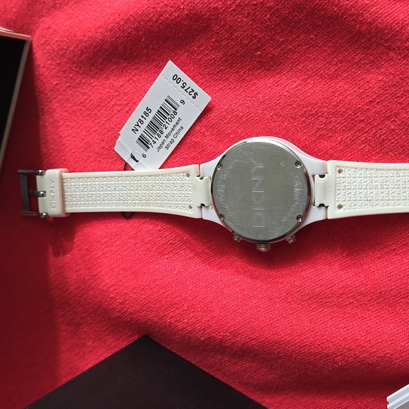 DKNY Watch ⌚️ - Picture 9 of 10